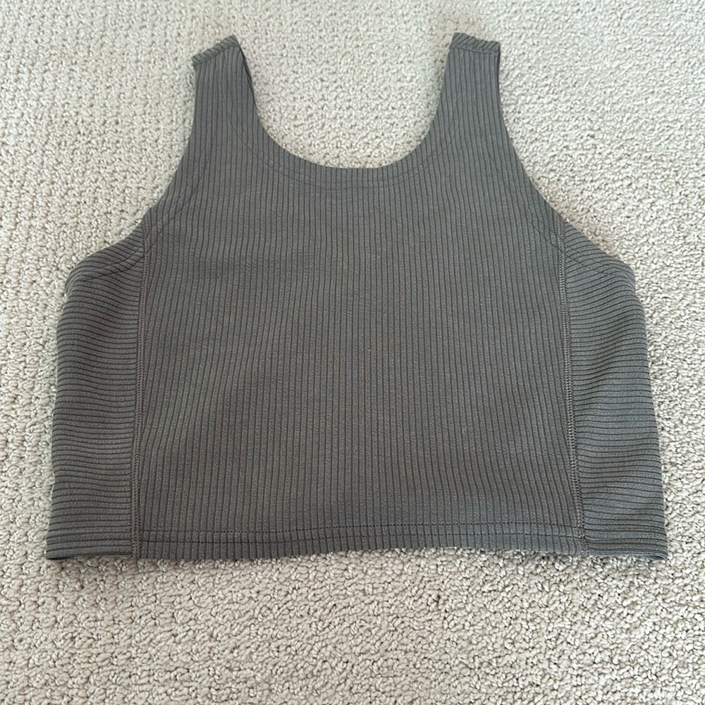 Lululemon softstreme tank size 6.  Color-Nomad.